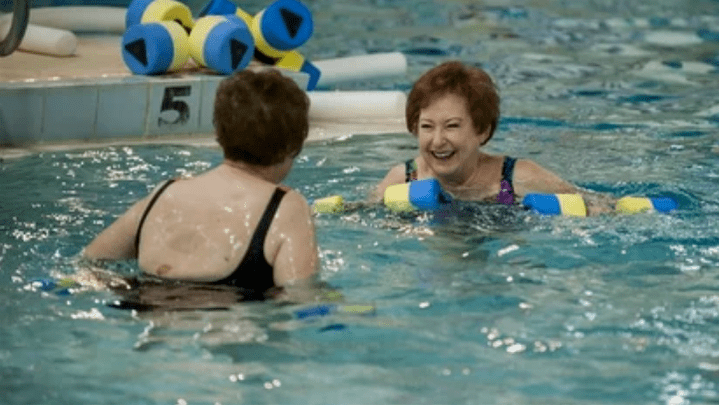 La piscine est recommandée à tous et toujours.